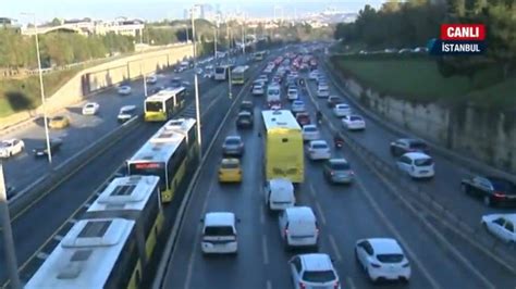 İstanbulda sabah trafiği AHaber Video İzle